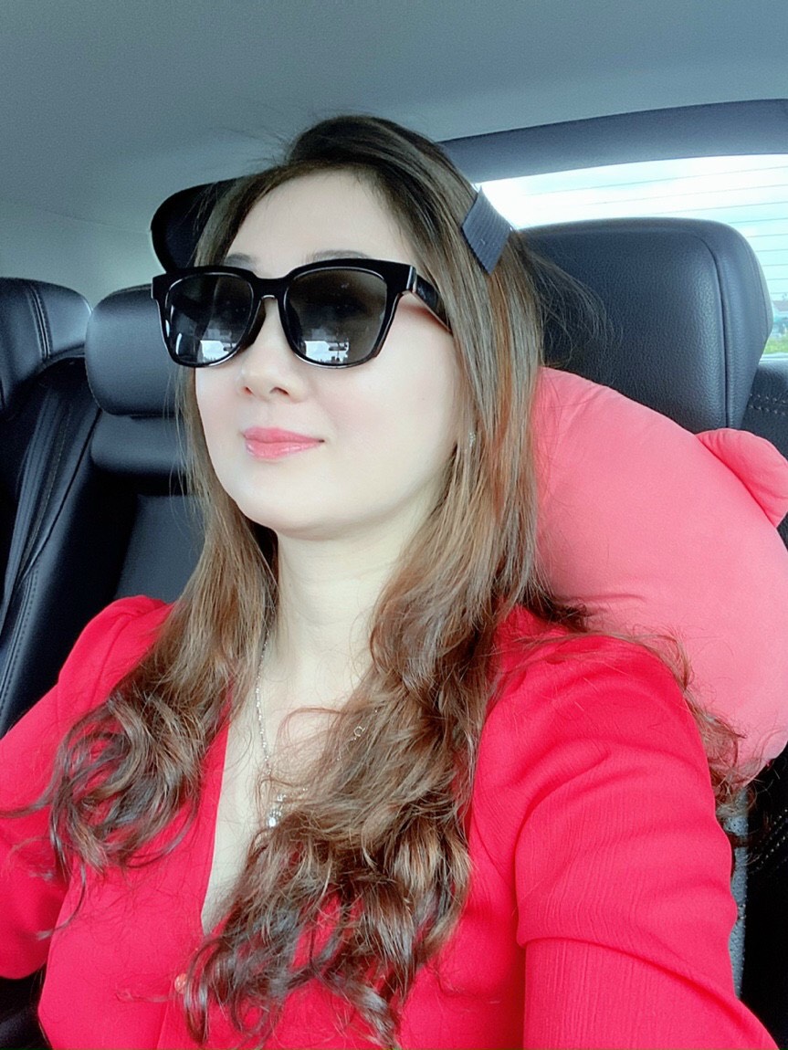 Chị CANDY TRỊNH