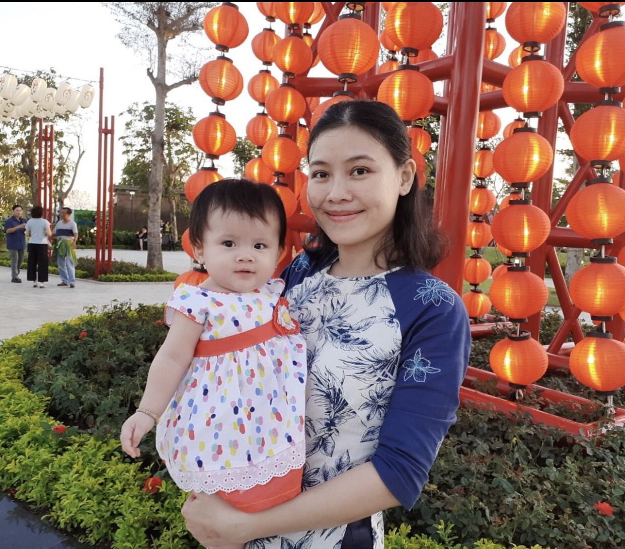 Chị PHẠM THÙY DƯƠNG